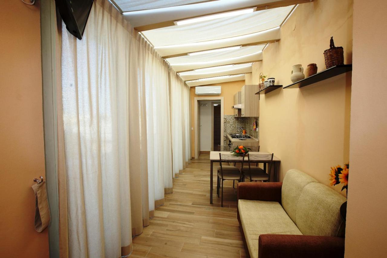 Esclusivo Attico Venere Con Spaziosissima Terrazza Solarium Attrezzata Casa vacanze *
