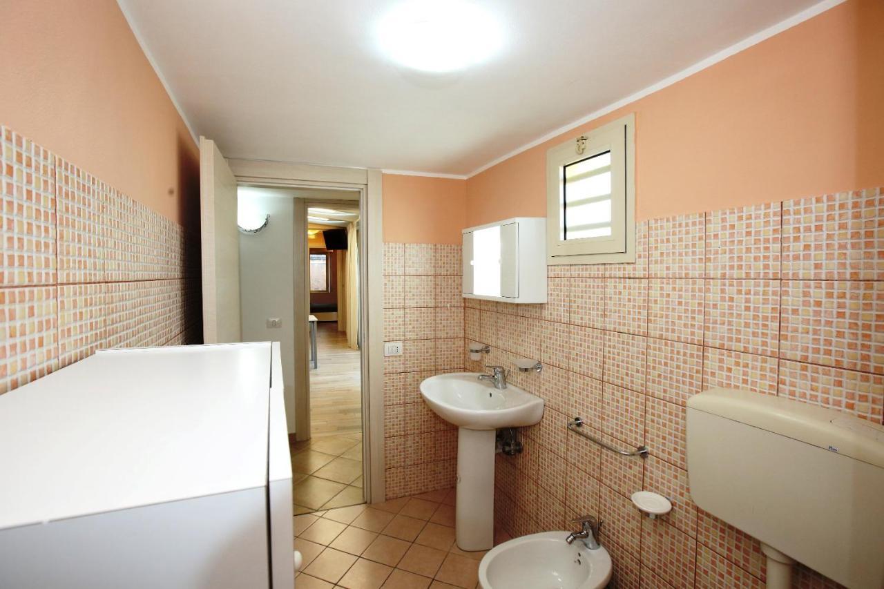 Re Sole Vacanze - Esclusivo Attico M A R T E Con Spaziosissima Terrazza Solarium Attrezzata * Avola